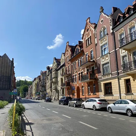 32-glam - Deerrest Jelenia Góra